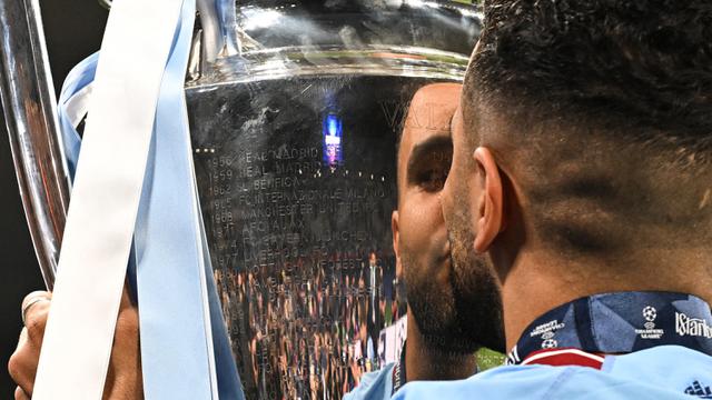 Foto: Momen Selebrasi Skuad Man City dengan Si Kuping Besar, Jadi Tim ke-23 yang Raih Trofi Liga Champions sepanjang Sejarah