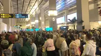 Viral Foto Penumpang Asing Menumpuk di Bandara Soetta, Ini Penjelasan Satgas Udara Covid-19