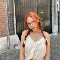 Nadin Amizah. (Instagram/cakecaine)