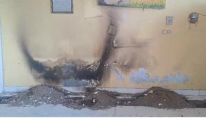 Penampakan bekas api misterius yang muncul secara tiba-tiba di rumah warga di Sleman. (Liputan6.com/ Purnomo Edi)