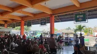 Suasana mudik Lebaran 2019 di Terminal Kampung Rambutan, Jakarta Timur, Jumat (31/5/2019). (Nanda Perdana Putra)
