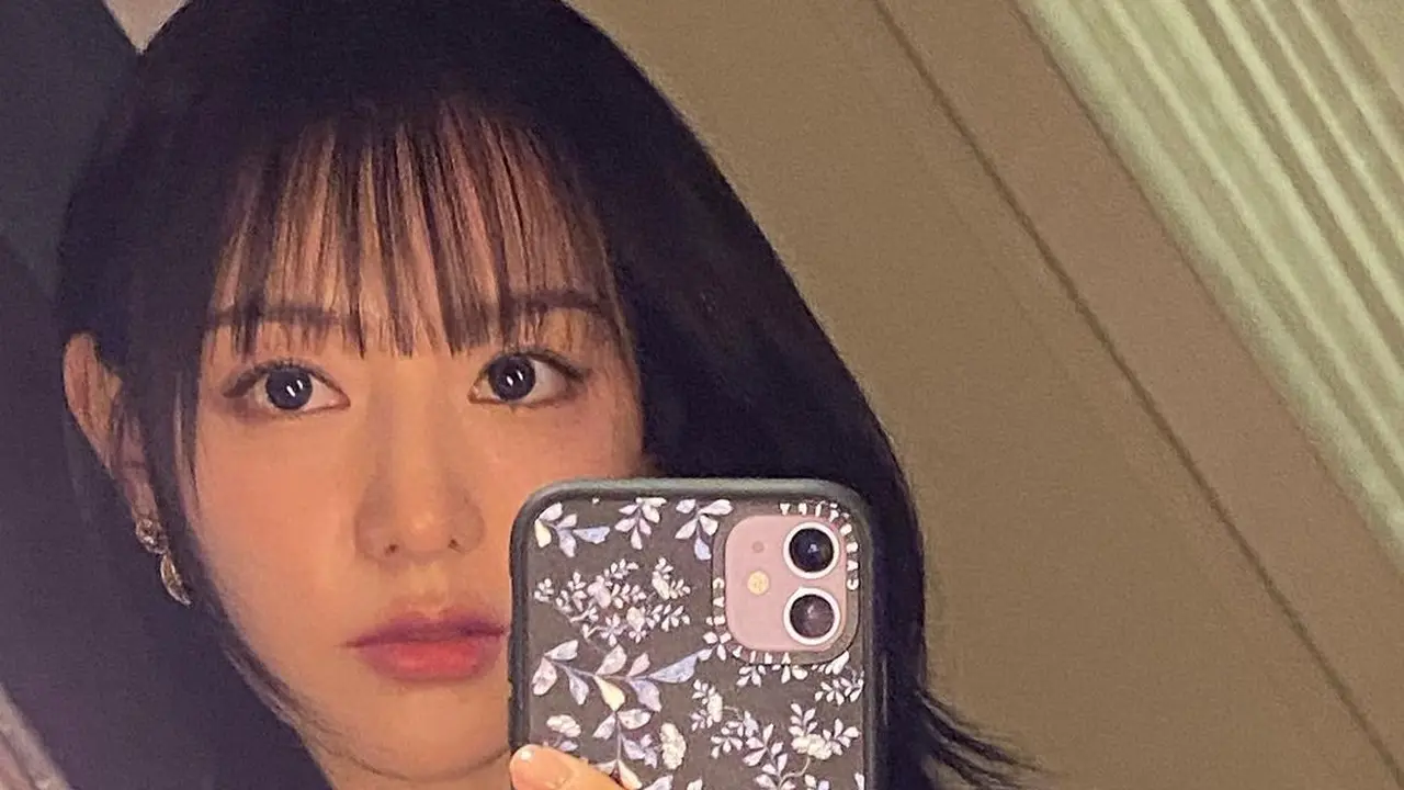 6 Potret Kim Ji Won dengan Rambut Baru Jelang Fan Meeting di Indonesia, Dongkrak Visual yang Makin Menawan