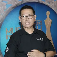 "Di Jakarta, dibandingkan tahun lalu, yang datang, jumlah dan kualitasnya ada peningkatan. Data yang masuk, yang tinggi, cantik lebih banyak dan yang berbakat makin bagus," kata Dicky di SCTV Tower. (Galih W. Satria/Bintang.com)