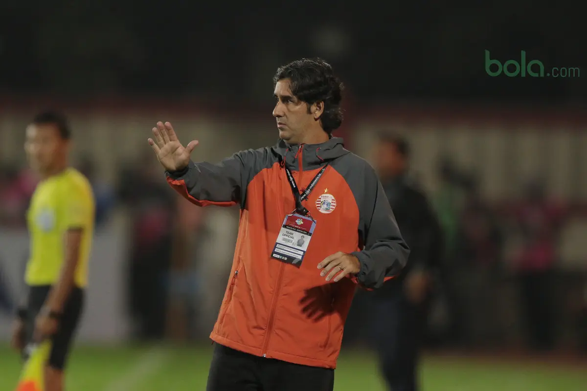 Persija Jakarta, Persebaya Surabaya, Bola.com, Gojek Liga 1 2018, Stefano Teco
