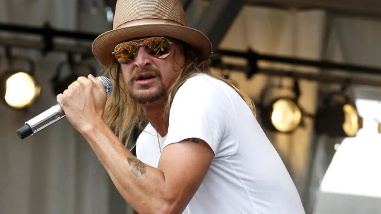Jual tiket konsernya murah, Kid Rock tak ingin memberatkan penggemarnya.