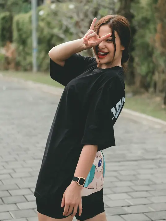 Nora Alexandra (Instagram/ncdpapl)