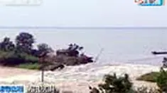 Warga Cina bersiap menghadapi menghadapi badai tropis Conson yang diprediksi bakal menghantam wilayah Guangdong dan Hainan. 