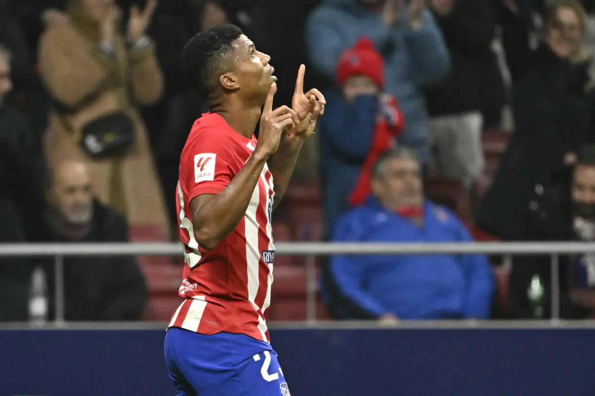 Pemain Mozambik Reinildo diincar Manchester United