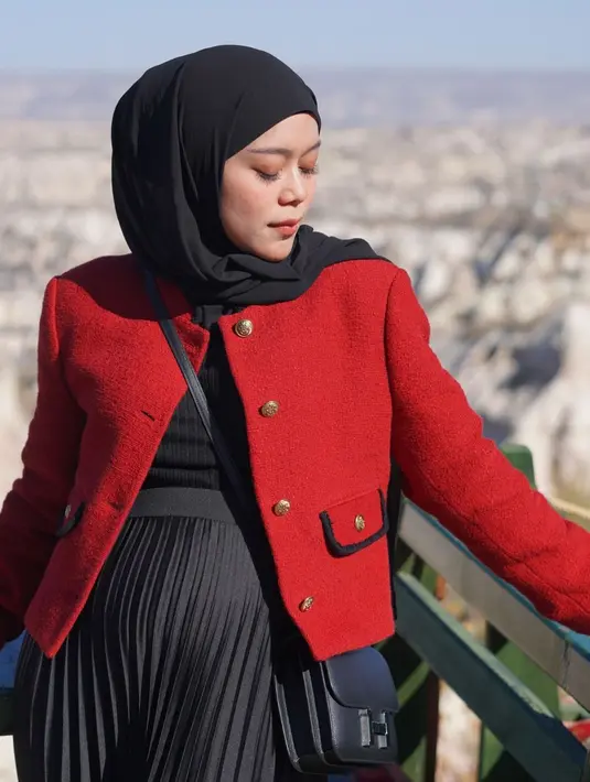 Lesti Kejora dan Rizky Billar (Instagram/lestykejora)