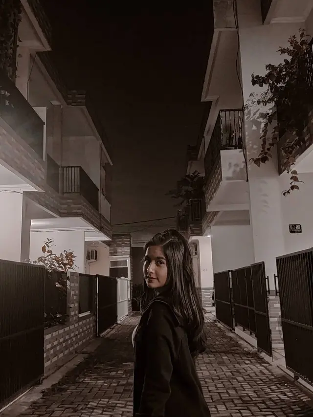 Jihan Sherlina atau Jihan LIDA (https://www.instagram.com/p/CRyQnrLDTbf/)