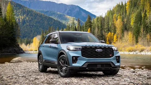 SUV Ford Explorer 2025 (Ford)