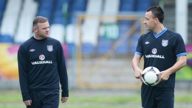Wayne Rooney dan John Terry