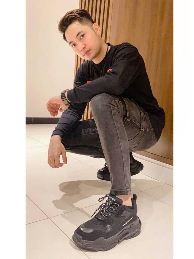 6 Potret Irwan Dangdut Academy 2 saat di Luar Panggung, Curi Perhatian