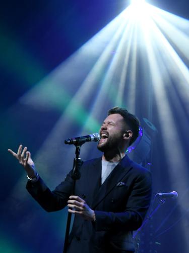Lirik Lagu Calum Scott You Are The Reason News Entertainment Fimela Com