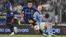 Reaksi penyerang Inter Milan Lautaro Martinez saat duel melawan Lazio  pada pekan ketiga Serie A 2022/2023 di Stadio Olimpico, Roma, Sabtu (27/8/2022) dini hari WIB. Lazio mampu memberikan kekalahan perdana untuk Inter Milan usai menang 3-1. (Alfredo Falcone/LaPresse via AP)