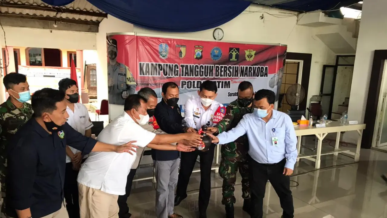 Peresmian Kampung Tangguh bebas Narkoba di Waru Sidoarjo (Dian Kurniawan/Liputan6.com)