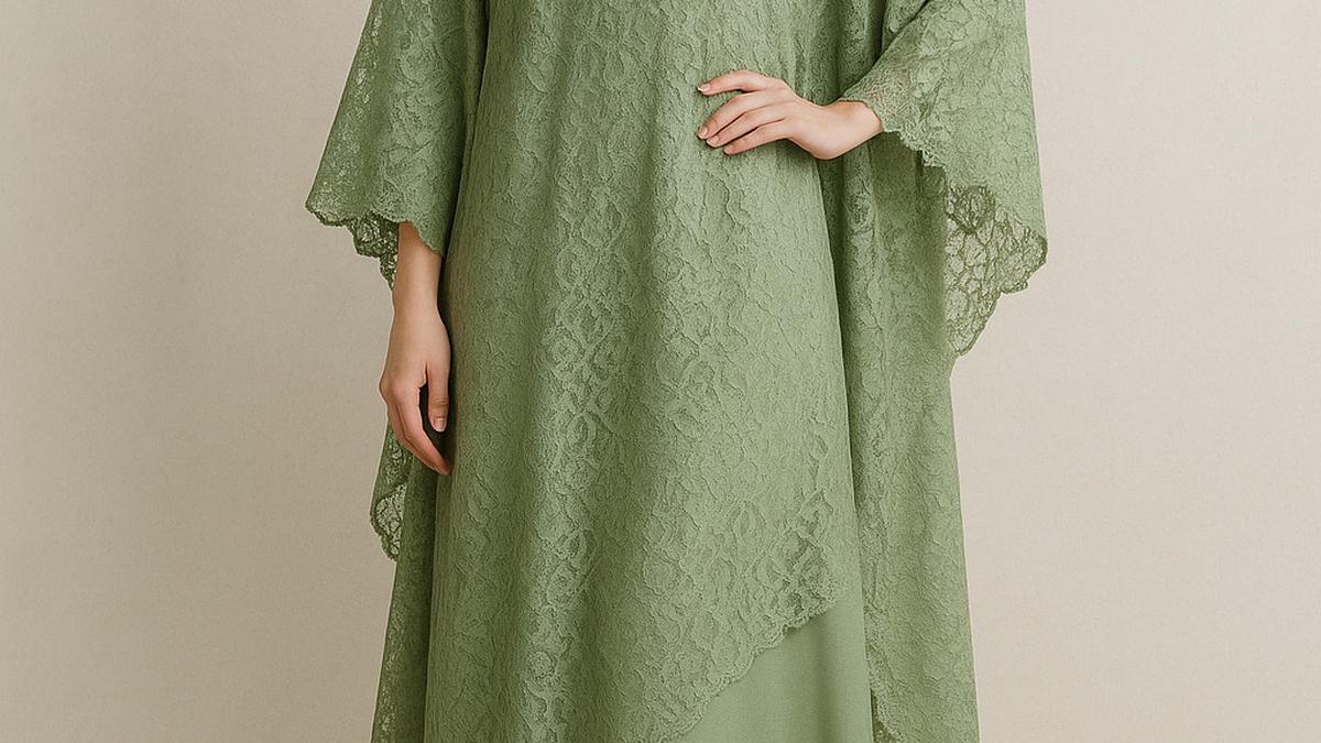 5 Inspirasi Gamis Islami Warna Sage dengan Brokat Modern untuk Kondangan