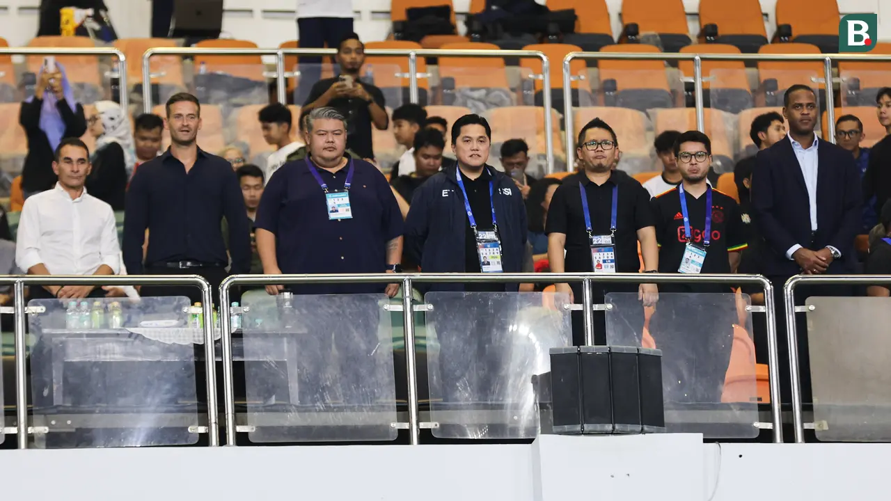 Foto: Patrick Kluivert dan Erick Thohir Kompak Nonton Dewa United Vs Persija, Pantau Pemain Timnas Indonesia