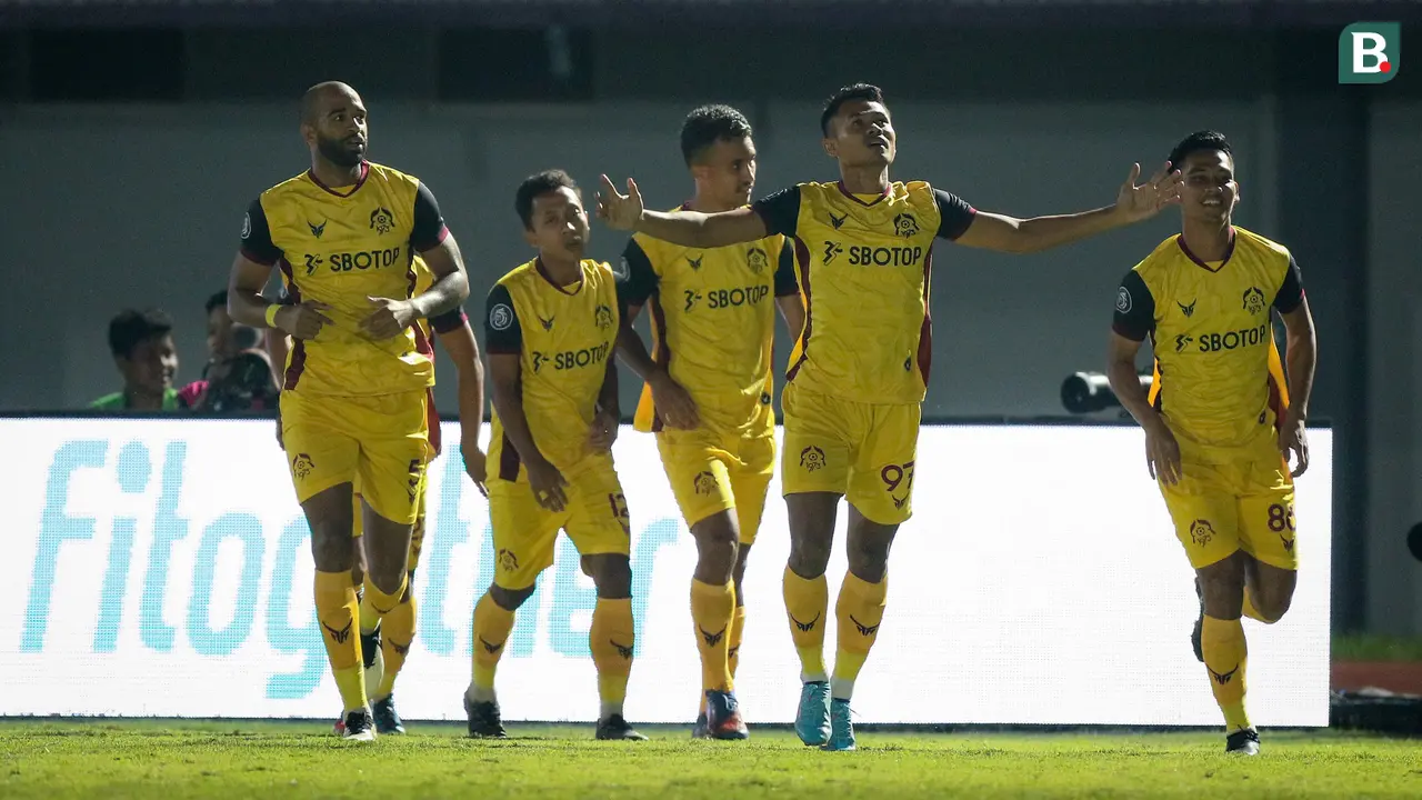 Foto: Kelar 10 Laga, Ini Dia 5 Tim Tertajam di BRI Liga 1 2022 / 2023