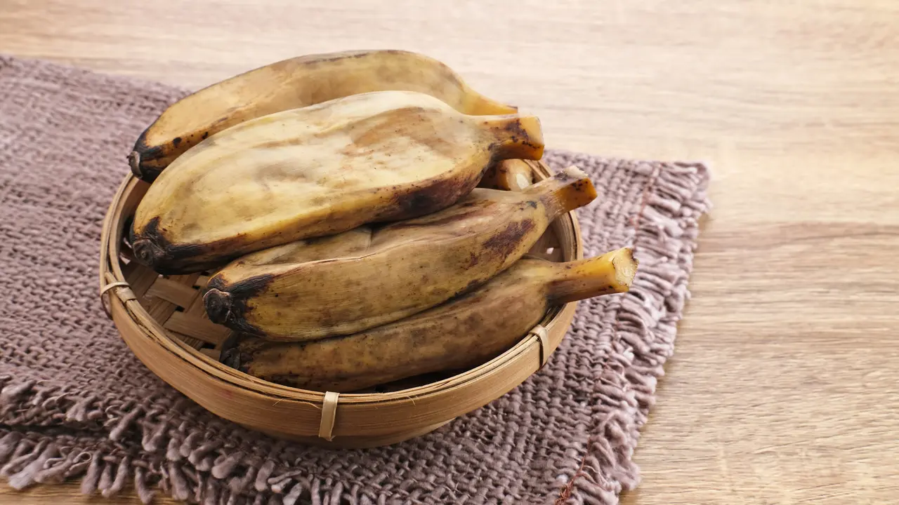 pisang kukus