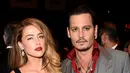 Menurut Amber Heard, dia mencoba untuk tidak menanggapi penggambaran yang keliru tentang hidup mereka. Tetapi tentu saja itu sulit. (AFP/Bintang.com)