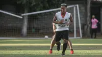 Gelandang Bali United, Fahmi Al Ayyubi, memprediksi perburuan gelar Shopee Liga 1 2020 bakal berlangsung ketat dan sengit. (dok. Bali United)