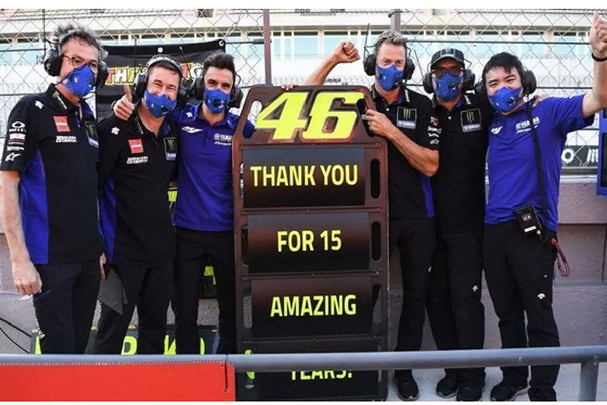 8 Momen Perpisahan Valentino Rossi dengan Tim Pabrikan Yamaha, Raih 4 Gelar Juara Dunia