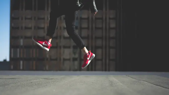 7 Aturan Pakai Celana Legging sebagai Outfit Sehari-hari