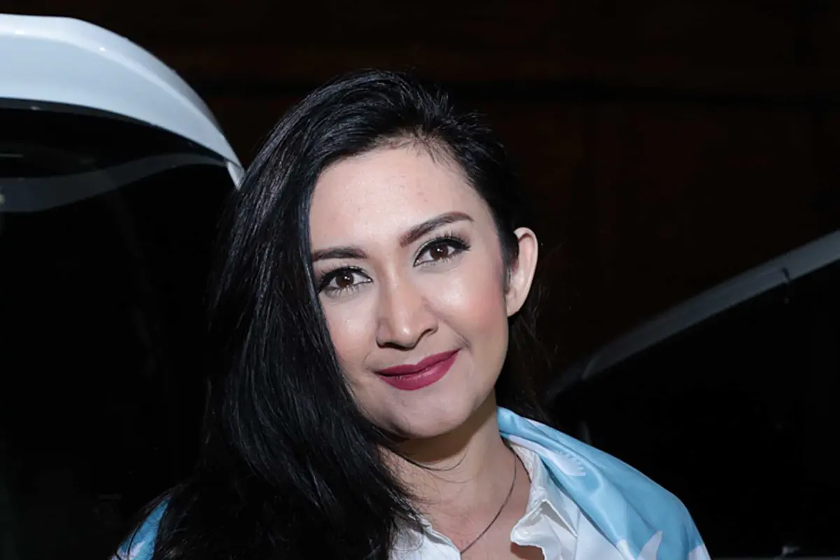 [Bintang] Nafa Urbach