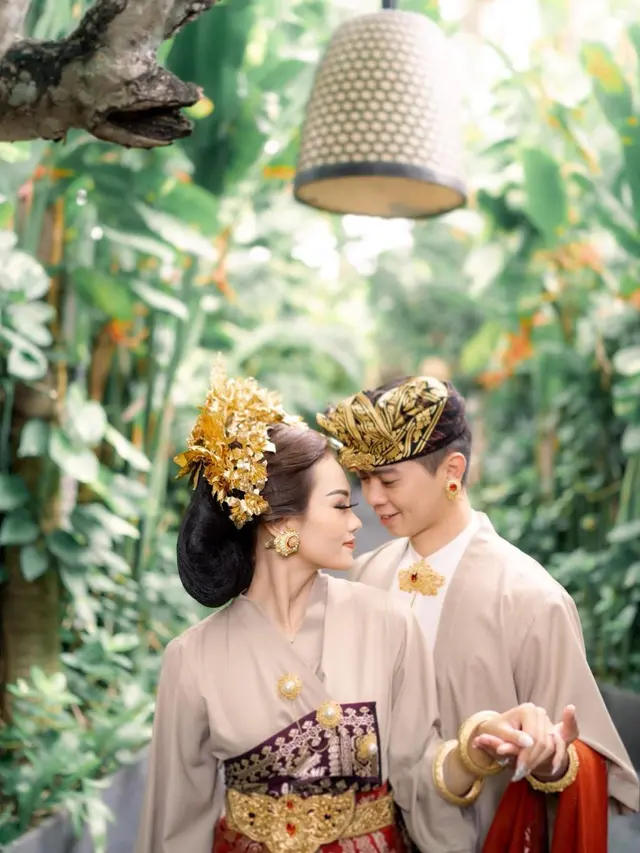 7 Pesona Steffy Ai Eks Cherrybelle saat Pakai Busana Tradisional Bali, Anggun Banget