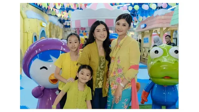 7 Potret Ultah Pertama Bebingah Anak Kaesang dan Erina Gudono, Bertema Ondel-Ondel
