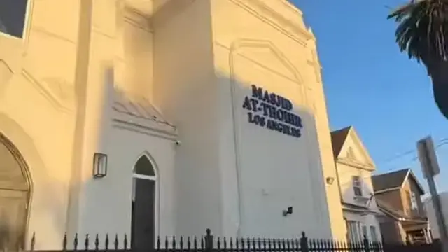 Masjid At Thohir di Los Angeles California, Amerika Serikat