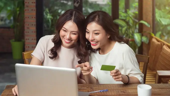 Kiat Tepat Shopping Online di Akhir Tahun, Bisa Free Ongkir Lho!