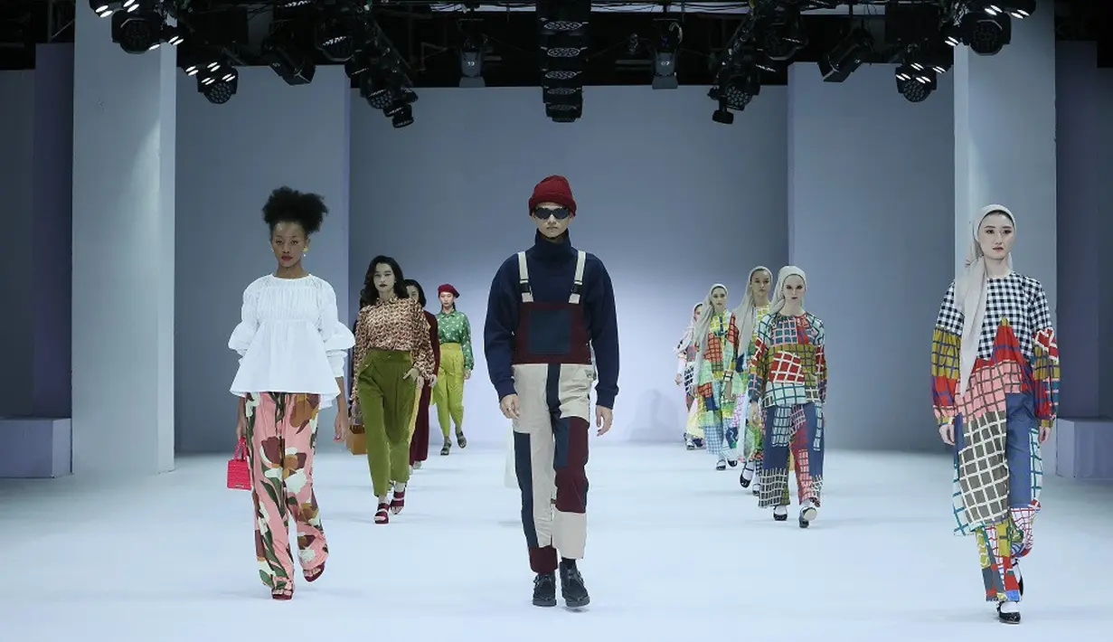 Tema pattern adalah menjadi salah satu style yang dipilih Lazada berdasarkan keyword search selama satu tahun terakhir. Tema pattern dipilih untuk memberikan pecinta fesyen inspirasi memadupadankan busana bermotif. (JFW).