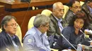 Menteri Susi Pudjiastuti memberikan penjelasan saat rapat kerja dengan Komisi IV DPR RI, Jakarta, Kamis (12/02/2015). Rapat membahas APBN-P Tahun Anggaran 2015. (Liputan6.com/Andrian M Tunay)