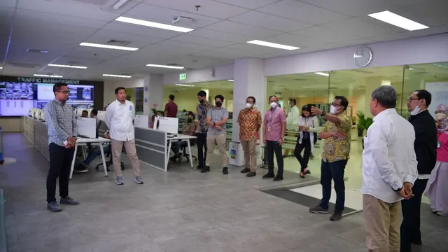 PT Pelabuhan Indonesia (Persero) dan Transparansi Internasional Indonesia (TII) menjajaki kerja sama penguatan tata kelola perusahaan atau Good Corporate Governance (GCG) di Pelindo.