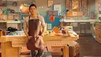 Sebagai musisi papan atas Tanah Air, Ariel tentu disibukkan dengan berbagai aktivitas di panggung hiburan. Namun, hal itu tak menyusutkan semangatnya untuk menyalurkan hobi. Salah satu hobi yang sedang ia tekuni adalah wood working alias kegiatan yang berkaitan dengan pertukangan dan kayu. (Liputan6.com/IG/@arielnoah)