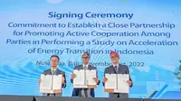 PT PLN (Persero) dan Japan International Cooperation Agency (JICA) bekerjasama dalam studi percepatan transisi energi di Indonesia. Hal tersebut dituangkan dalam penandatanganan Memorandum of Understanding (MoU) antara PLN dengan JICA dalam rangkaian acara Energy Transition Day di Bali.