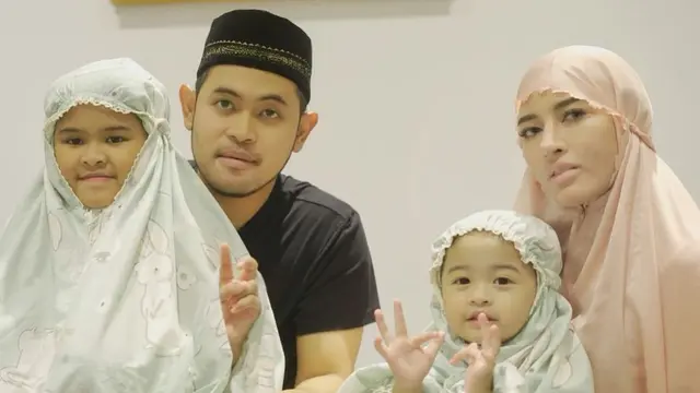 Biasa Glamor, Ini 6 Potret Shandy Istri Crazy Rich Malang Tampil Sederhana