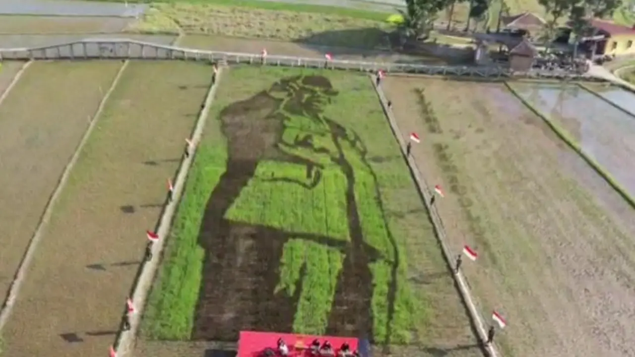 Lansekap Bung Karno di sepetak sawah di Kampung Wisata Gemar Dewi Sri, Bergas, Semarang. (Foto: Liputan6.com/Humas Pemprov Jateng)