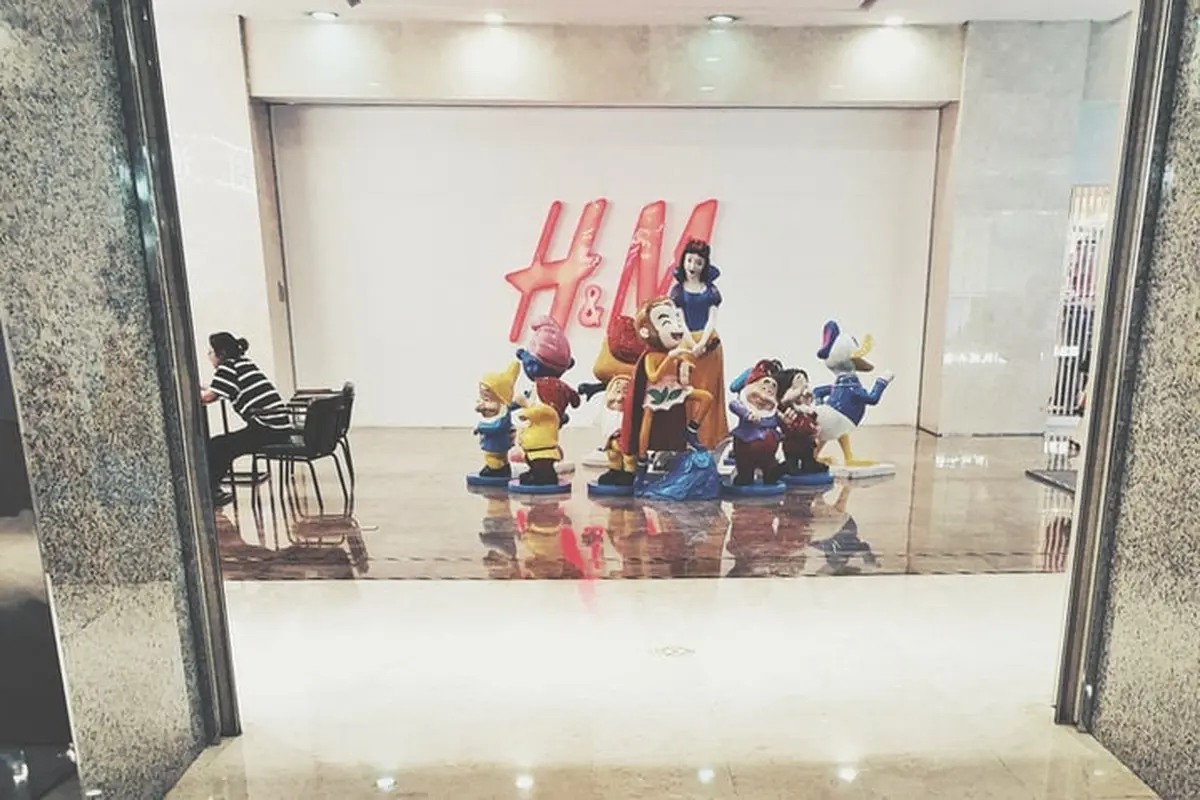 Ilustrasi H&M