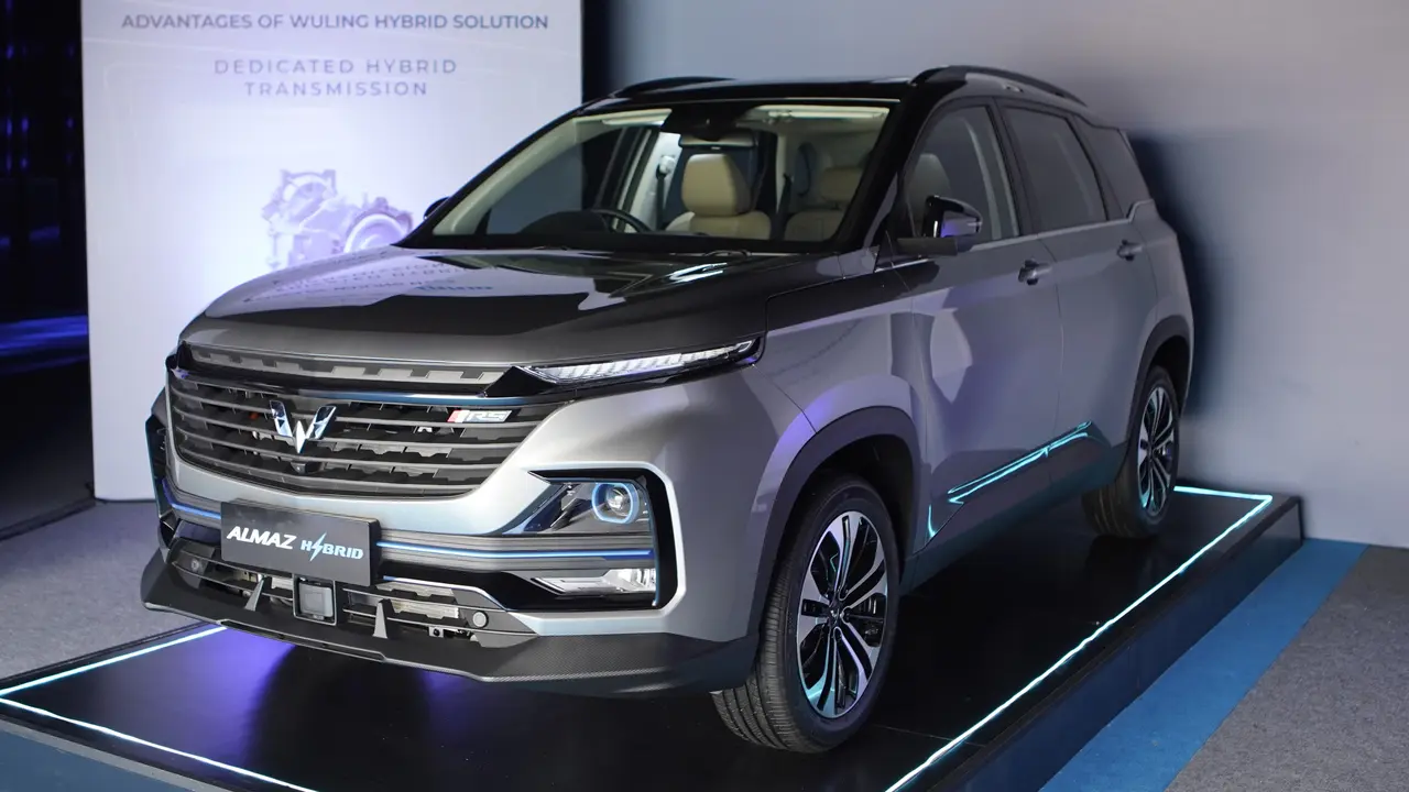 Wuling Almaz Hybrid