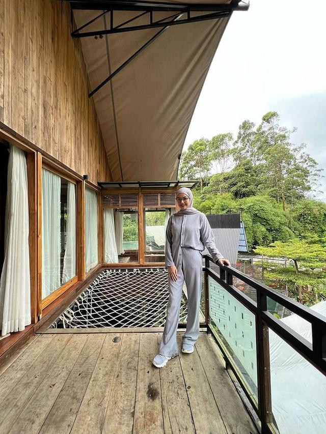 Revalina S Temat liburan (Instagram/vatemat)