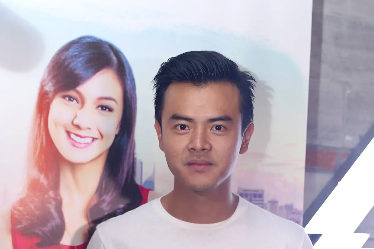 [Bintang] Dion Wiyoko Pelajari Bahasa Arab dengan Serius Demi Film Abdullah v Takeshi