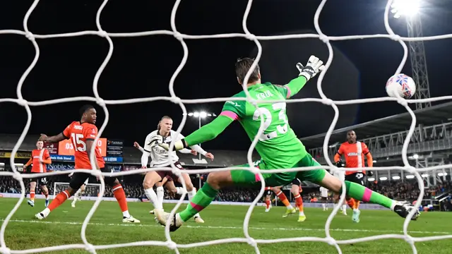 Foto: Erling Haaland dan Kevin De Bruyne Bombardir Gawang Luton Town di Piala FA, Manchester City Menang Besar