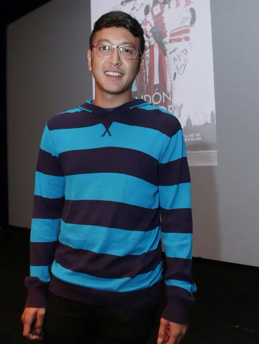 Film produksi Screenplay ini bercerita tentang keromantisan dan kekuatan cinta oleh 4 remaja Indonesia yang ada di London. (Galih W. Satria/Bintang.com)