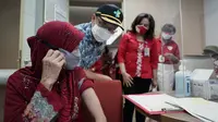 Pada Minggu (15/8/2021), Menteri Kesehatan RI Budi Gunadi Sadikin meninjau vaksinasi COVID-19 di RS Premier Bintaro, Tangerang Selatan. (Dok Kementerian Kesehatan RI)