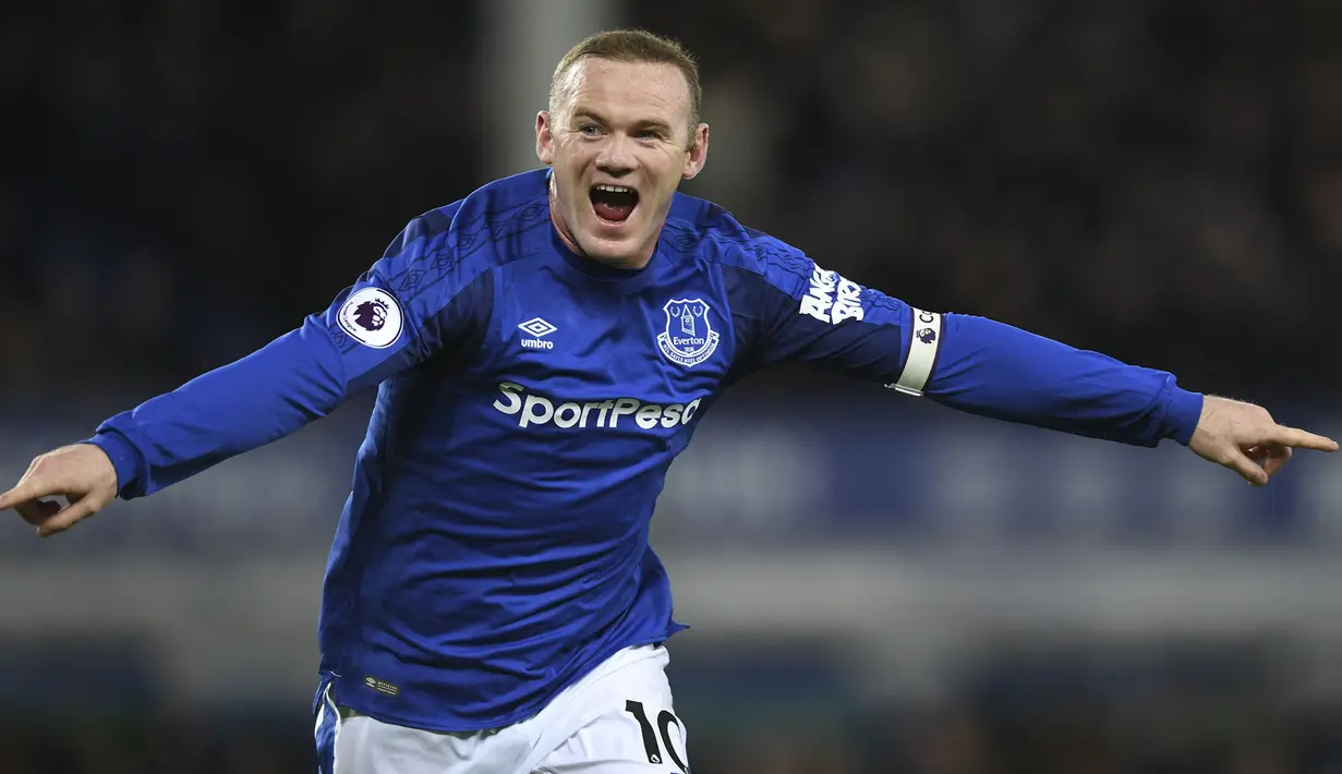 Wayne Rooney bertengger di urutan kedelapan penghargaan Ballon d'Or 2004 ketika dirinya berumur 19 tahun 51 hari. Rooney berhasil persembahkan penampilan apik ketika saat membela Everton dan Timnas Inggris musim 2003/2004 silam. (Foto: AFP/Paul Ellis)