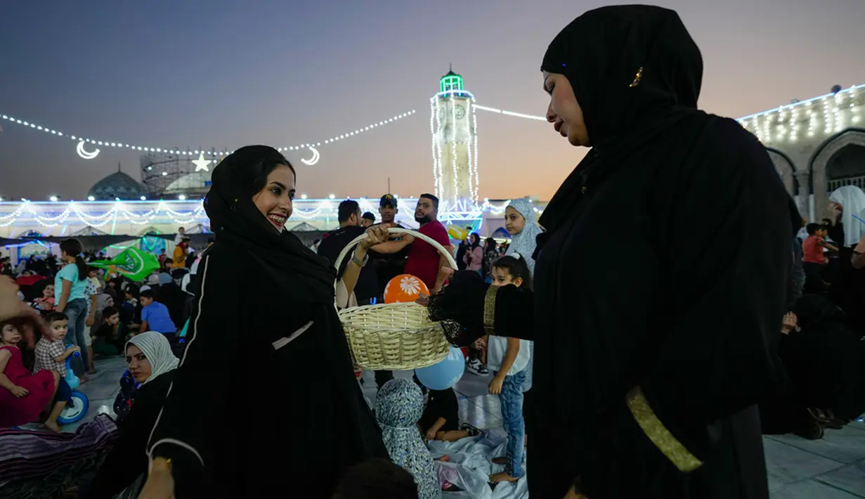 Maulid Nabi Muhammad SAW menjadi momentum yang sangat berharga bagi seluruh umat Islam. (AP Photo/Hadi Mizban)