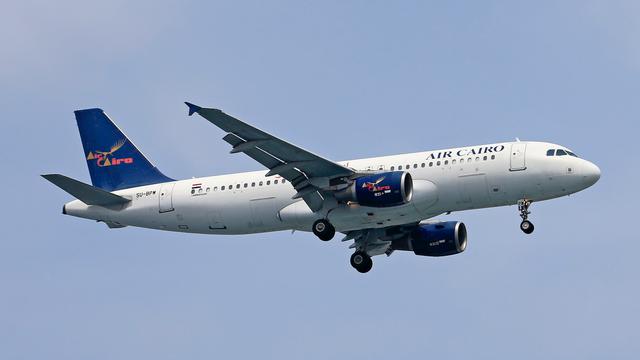 Aksi Pilot Viral